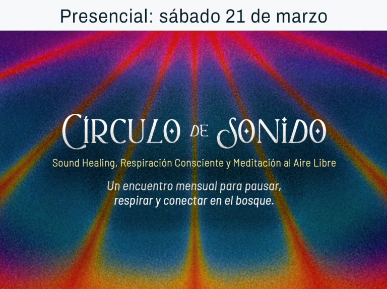 Imagen promocional de Círculo de Sonido en el Bosque de Chapultepec, CDMX. Evento de sound healing, respiración consciente y meditación al aire libre en la naturaleza. Diseño con fondo degradado en tonos rojo, naranja, azul y morado con rayos de luz expansivos. Texto: “Círculo de Sonido – Sound Healing, Respiración Consciente y Meditación al Aire Libre. Un encuentro mensual para pausar, respirar y conectar en el bosque.”